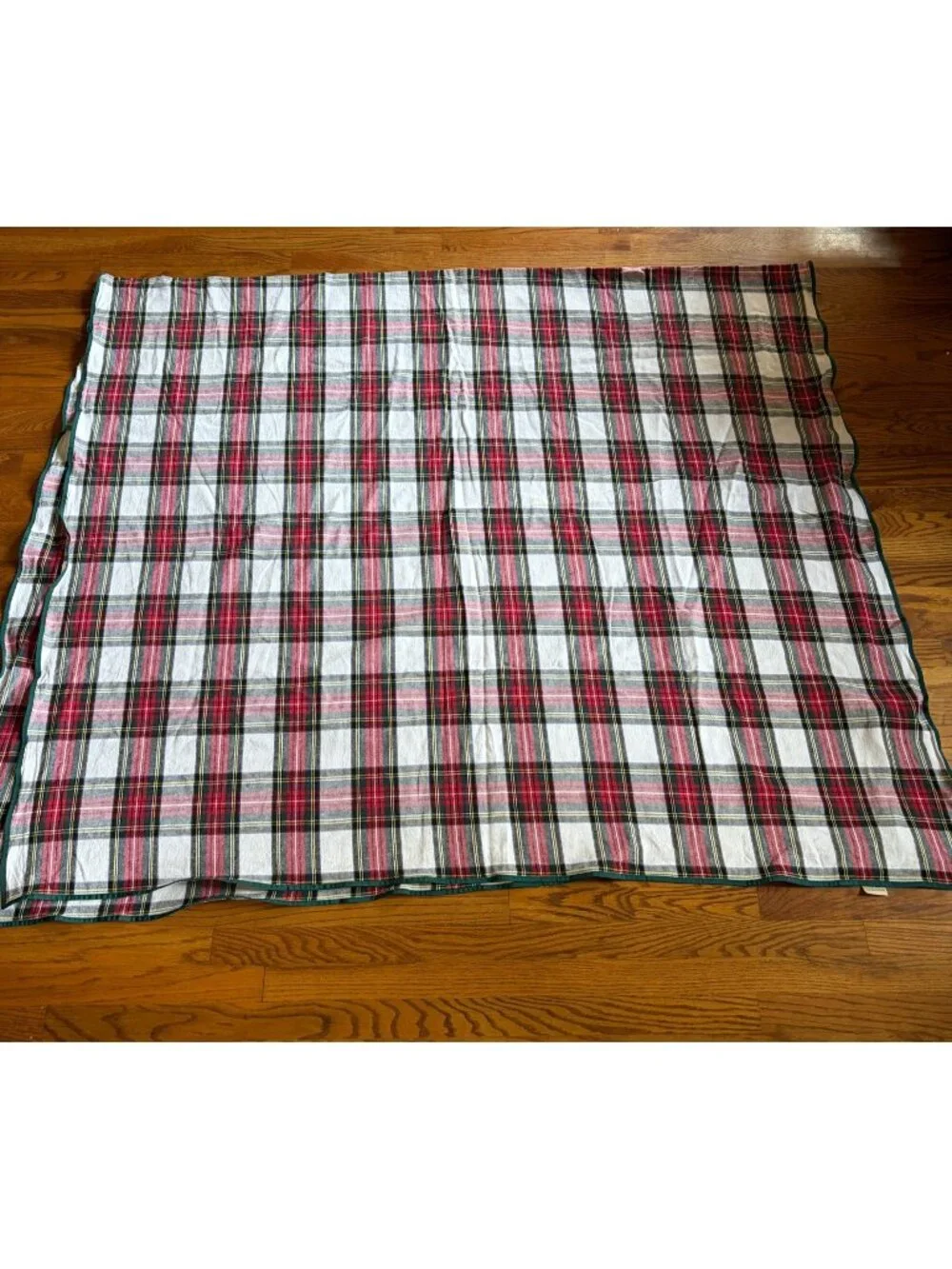 Williams Sonoma Marth Stewart Tartan Plaid Linen Cotton Table Cloth 70